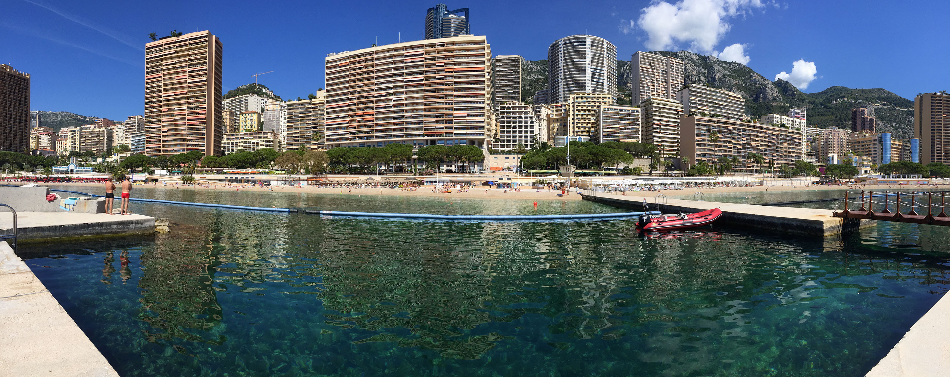 vente articles de plage monaco plage du larvotto